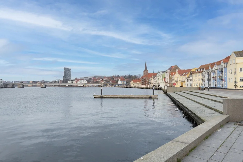 Harbour Walk