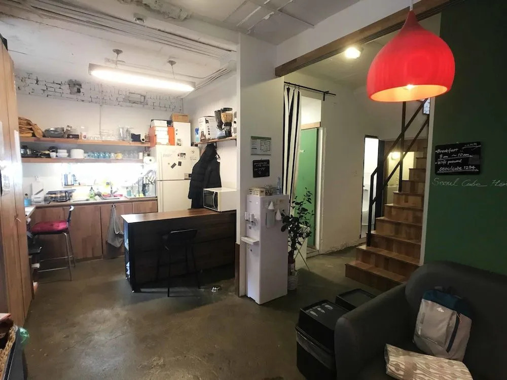 Seoul Cube Hotel - Hostel