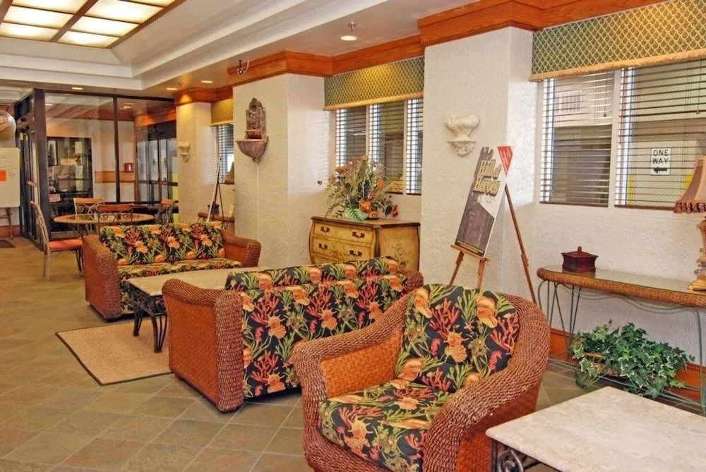 Ocean Forest 1912 Ocean Front 1 Br condo by RedAwning
