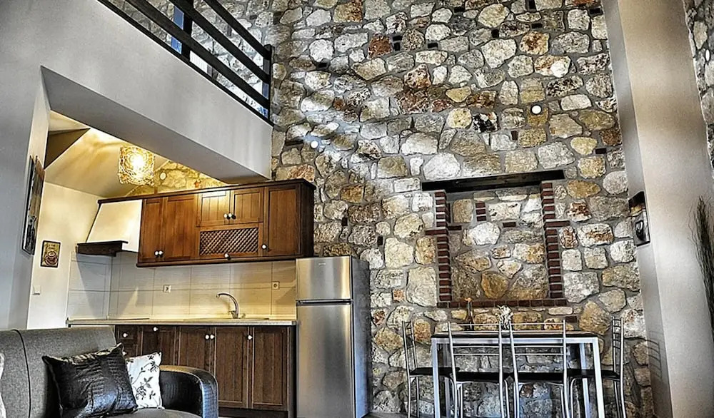 Have a Fabulous Vacation in Chalkidi With Your Family and Stay Here!