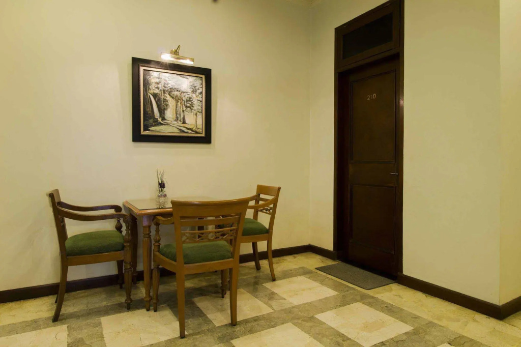 Hotel Utari Dago