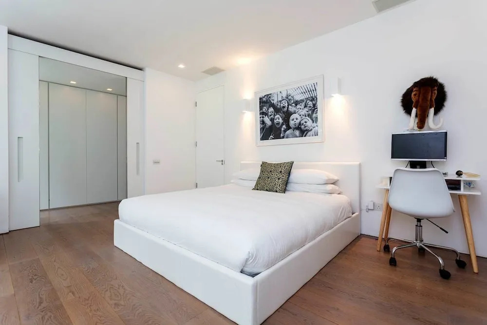Luxury near Richmond Park