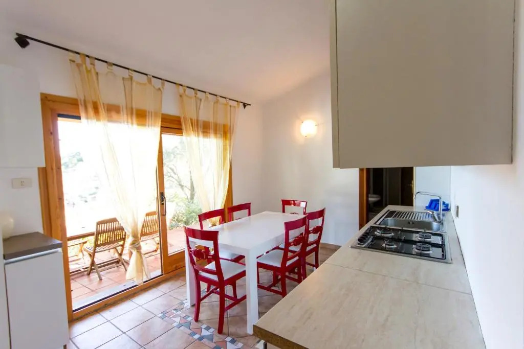 Terraced house in Costa Paradiso with terrace
