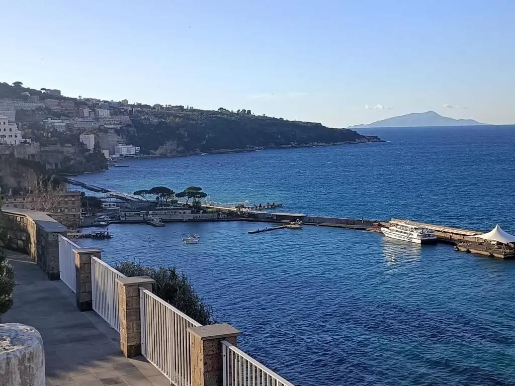Sorrento City Center Atmosphere