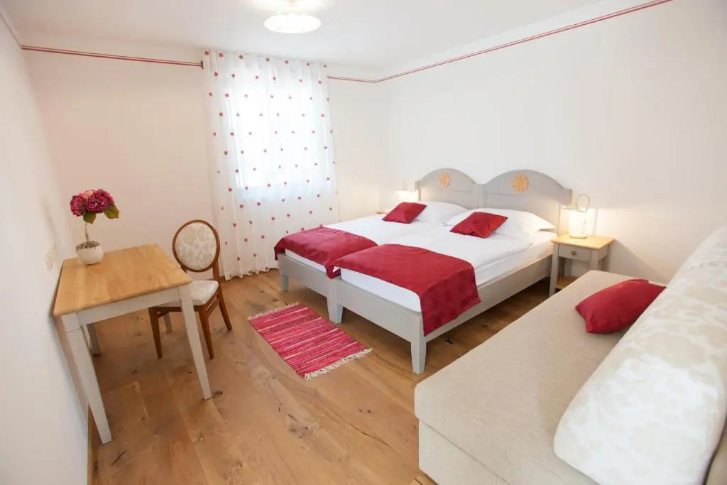 Casa Krasna Gourmet Boutique Hotel