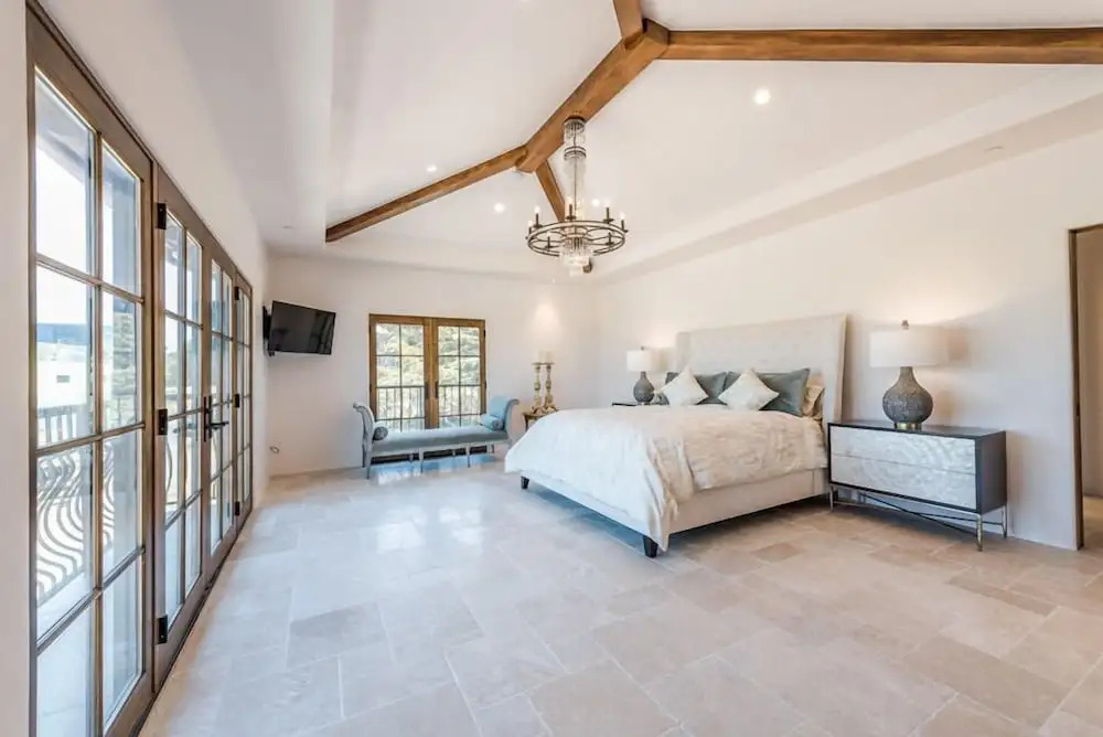 Lx14: Luxury Golf Course Villa With 360 Ocean View