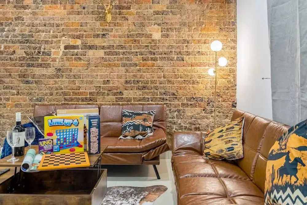 3BR Retro Escape ICC & Darling Harbour