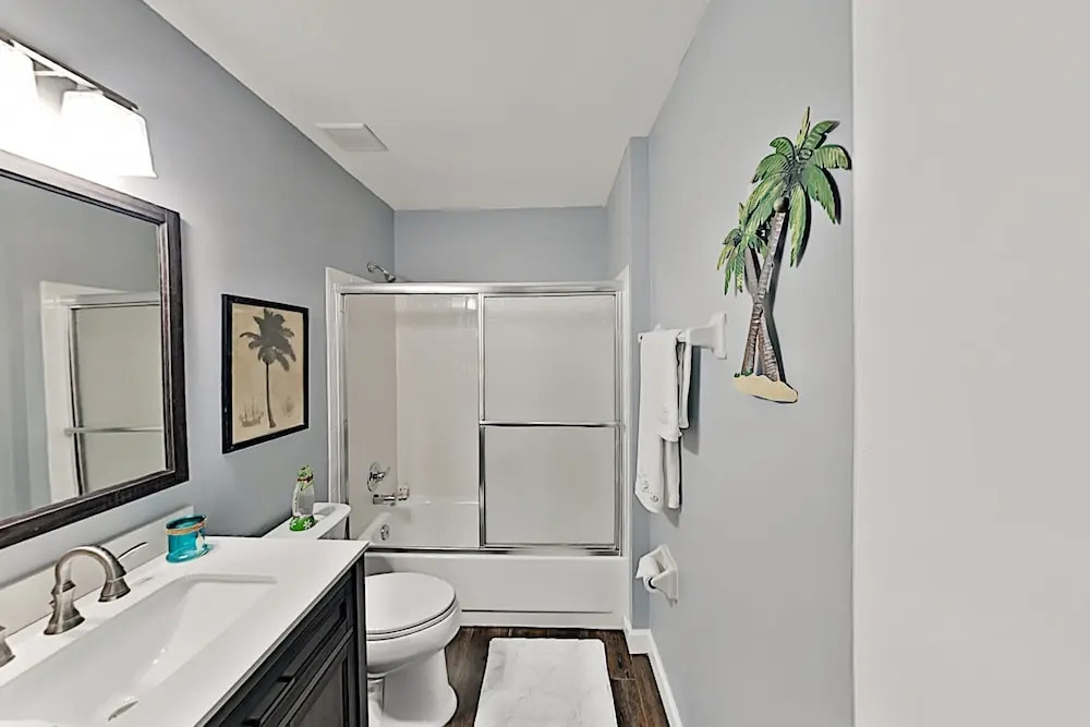 1982gulx 2 Bedroom Condo