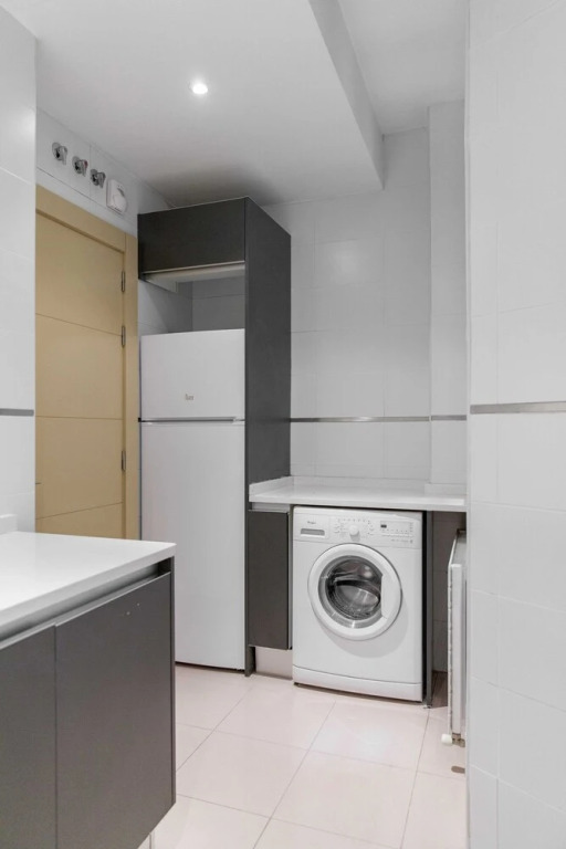 Velazquez Suites