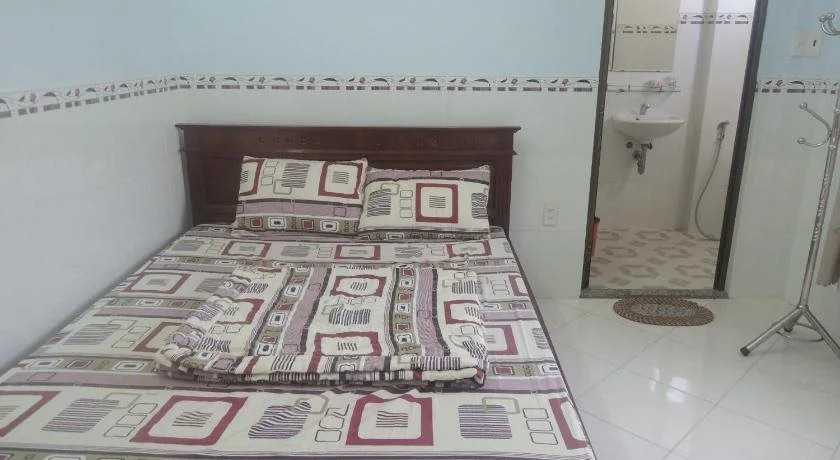 Van Thanh Motel
