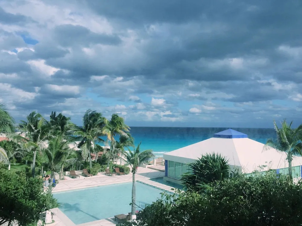 Beach Front Condos in Hotel Zone