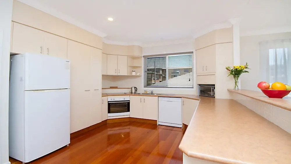 Orient Lane on the Hill by Kingscliff Accommodation