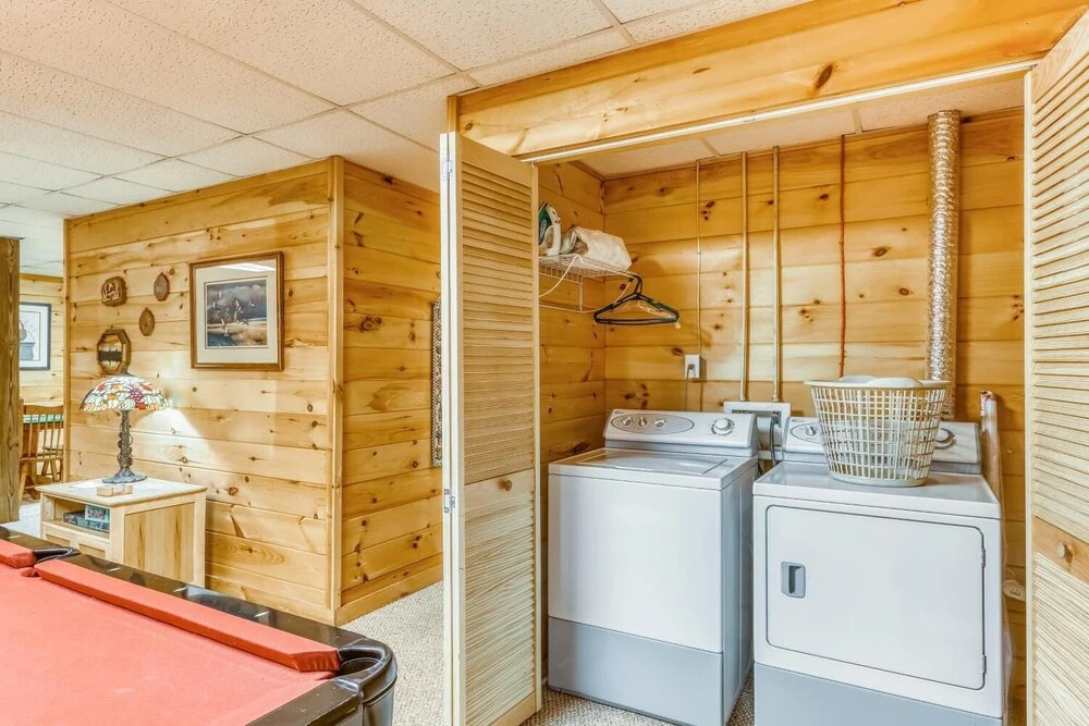 Bumpa Bear Hideaway