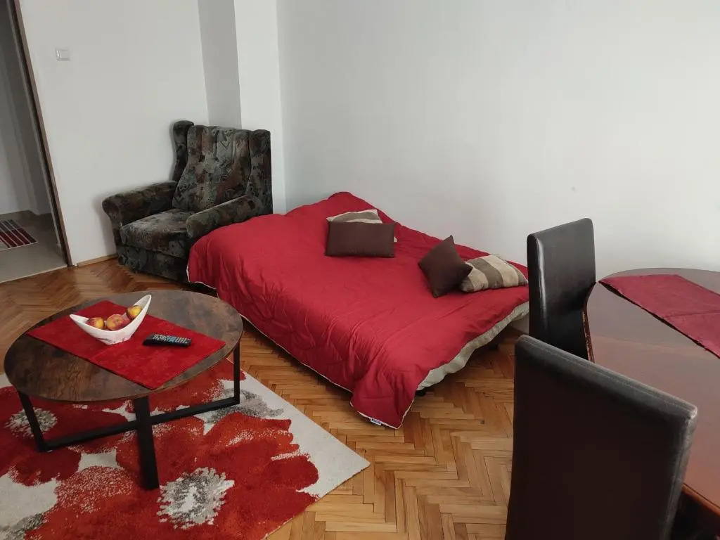 Lovely 1 bedroom apartment in city centre, sleeps 4 !