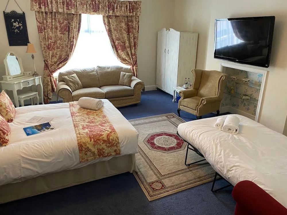 The Calder House Hotel