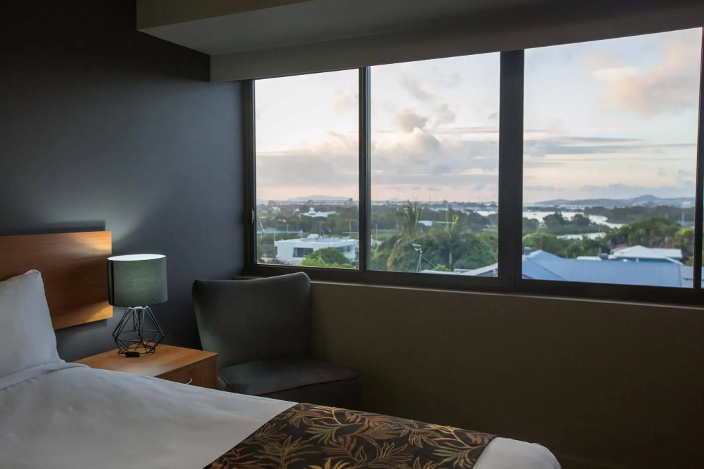 Gladstone Reef Hotel Motel