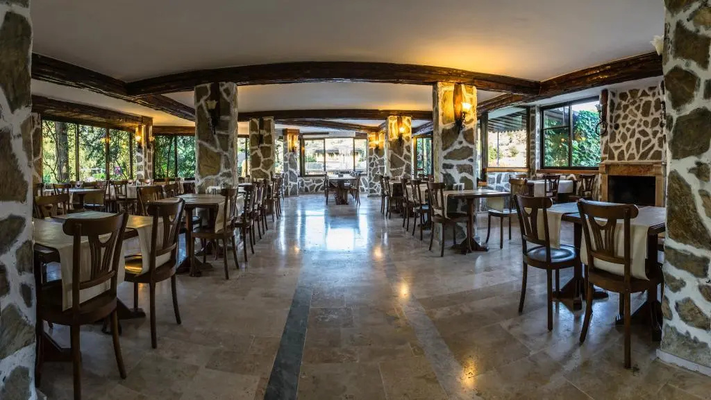 Pataros Hotel
