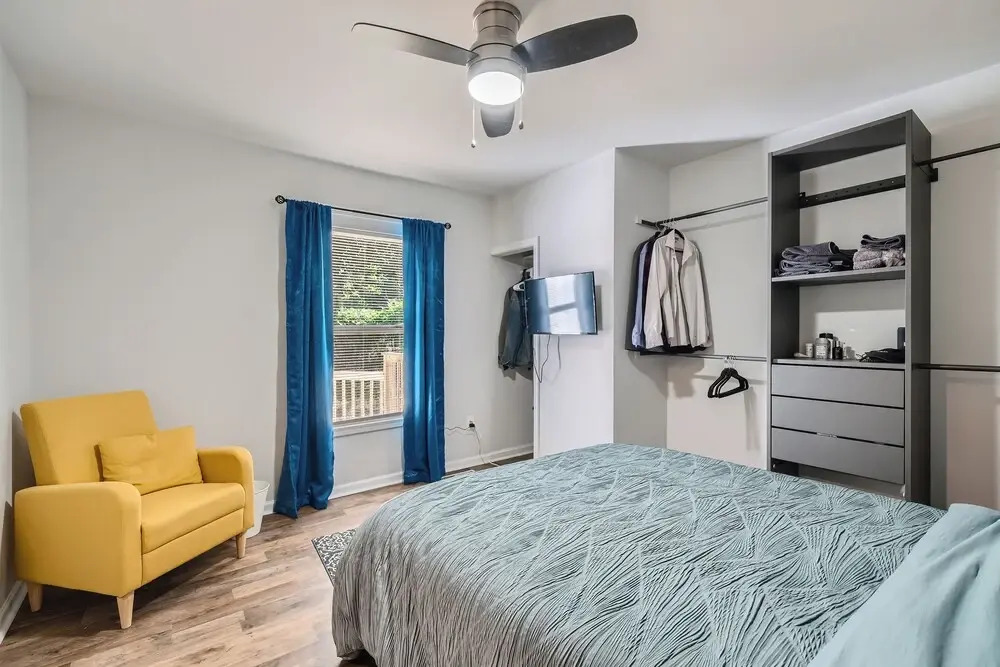 Lakewood Heights Comfort & Cozy