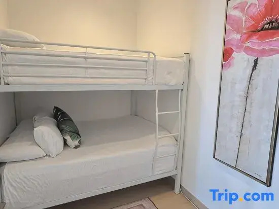 Lotus 2Bedroom with Amazing KLCC view & Pool