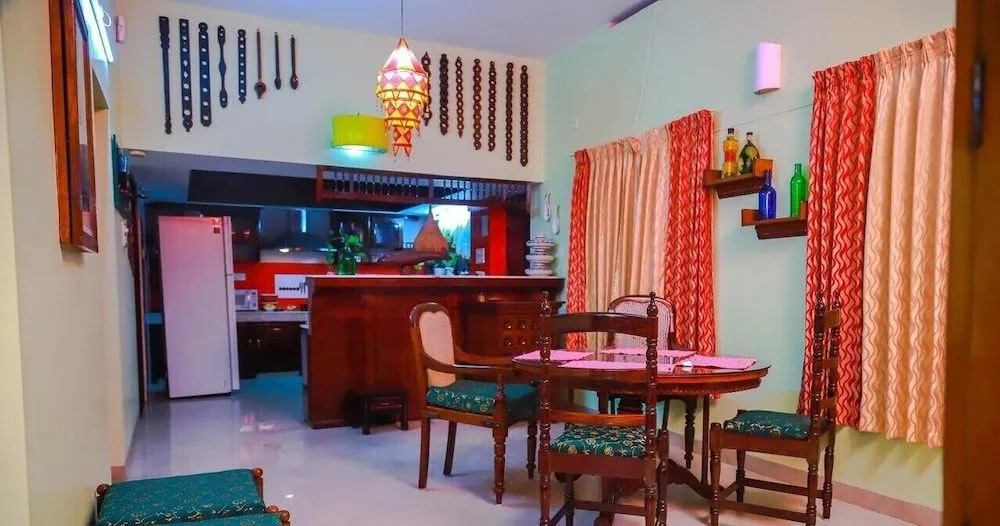 Nutshell-Airport Retreat by the Sea