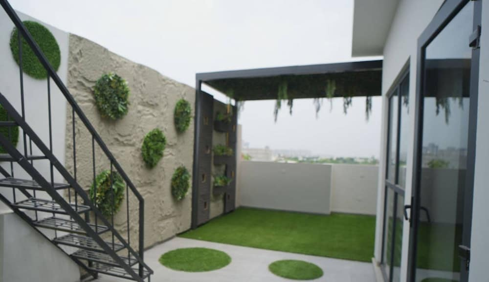 Hotel Cloud Castle Ludhiana