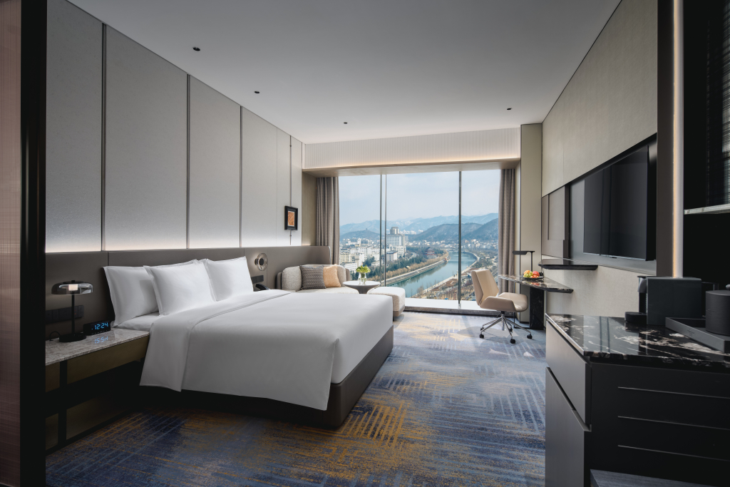 Crowne Plaza Shangluo