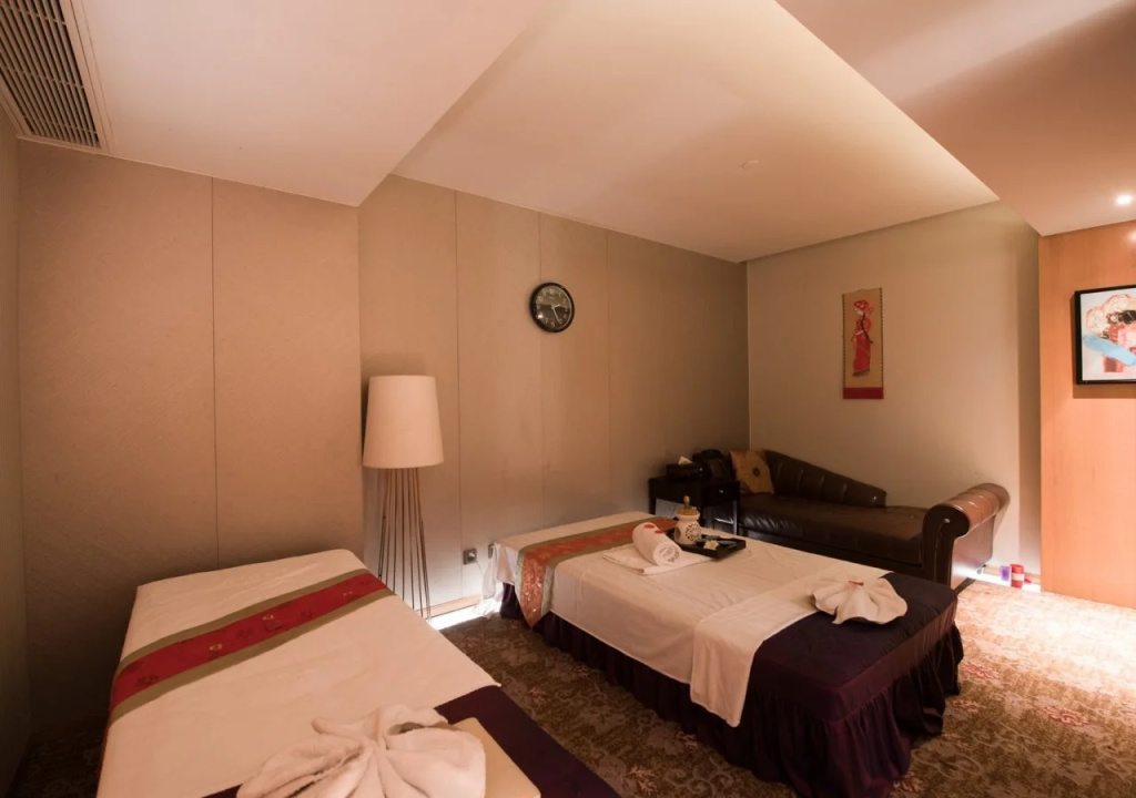 Royal International Hotel Shanghai