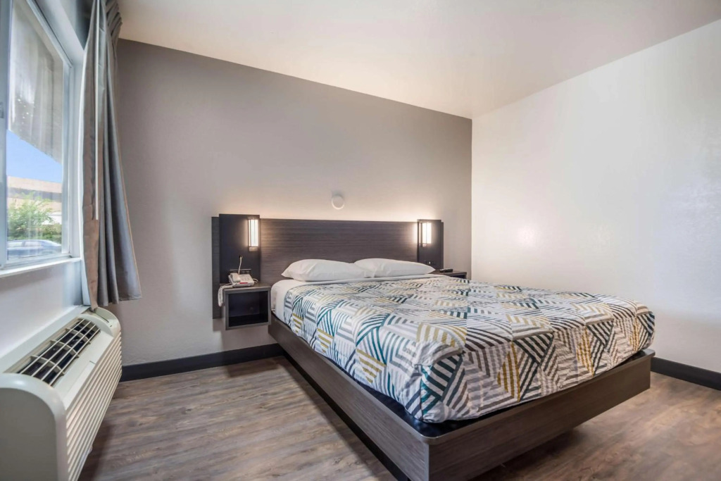 Motel 6-College Station, TX - Bryan