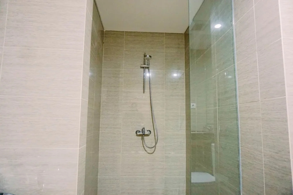 Spacious And Elegant 2Br At 35Th Floor Hillcrest House Apartment