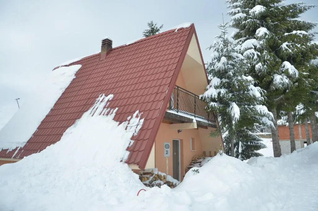 Vikendica Čeperković #1