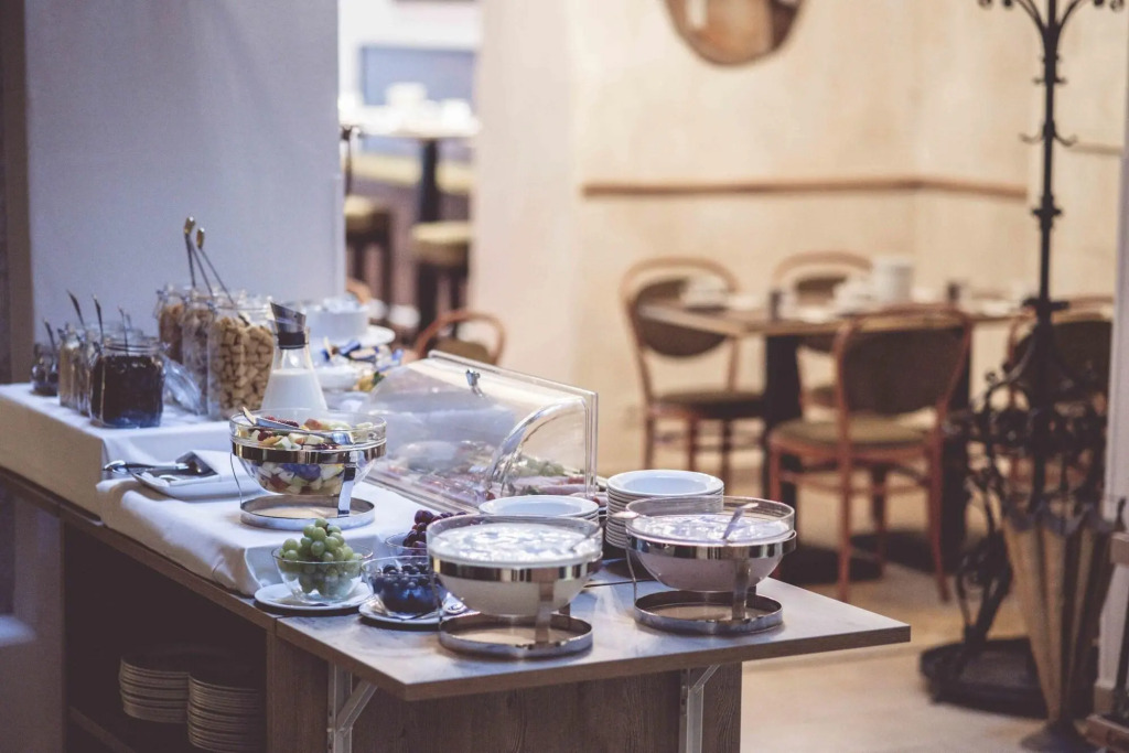 Chin-Chin Hotel ehemals Bohemian Hotel