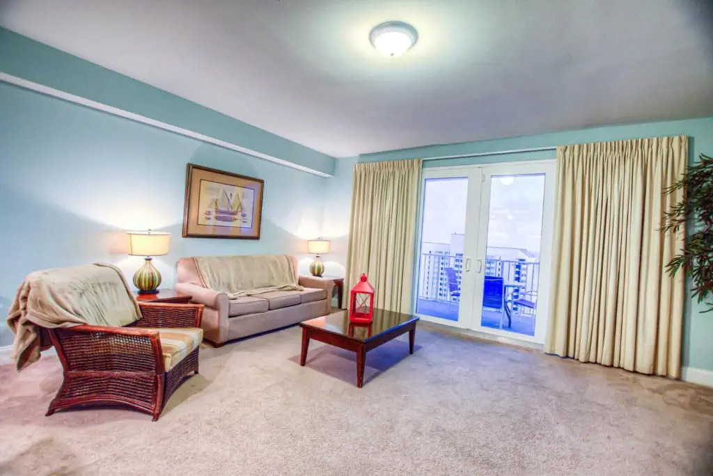 11 TH FLOOR In Laketown Wharf 1 BD, 2 Bathroom with Amazing Amenities, 1114!
