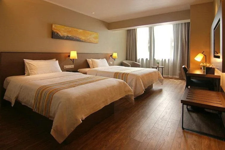 Home Inn Plus Shanghai Pudong Lujiazui Expo Park South Pudong Road