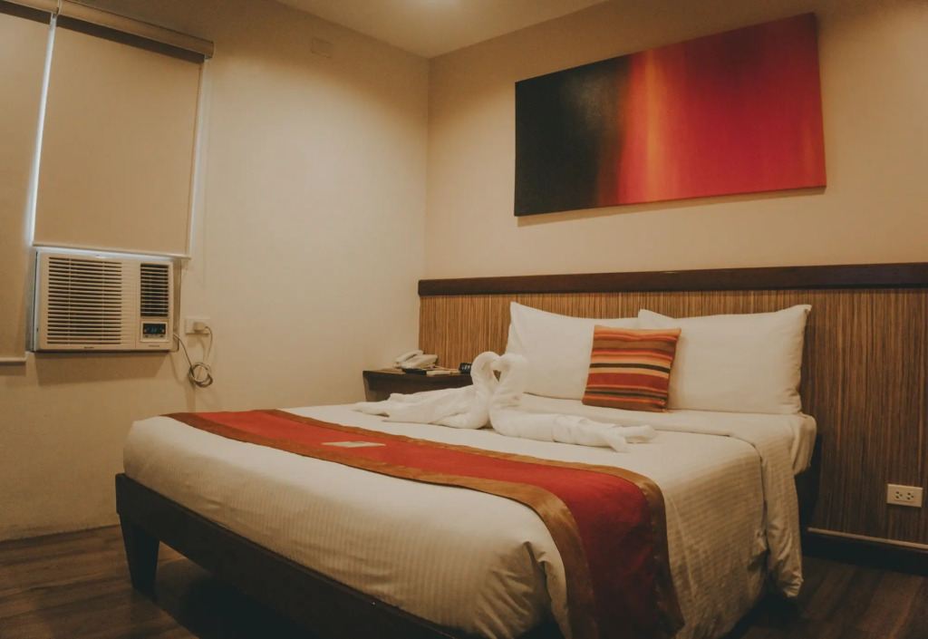NS Royal Hotel