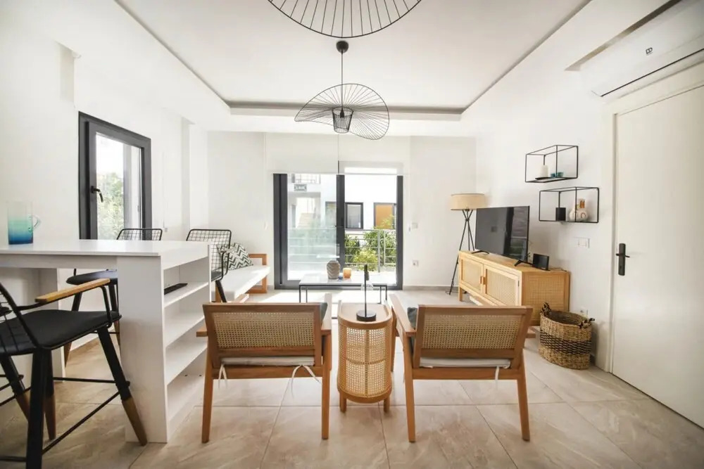 House with Balcony 1 Min to Beach in Bodrum