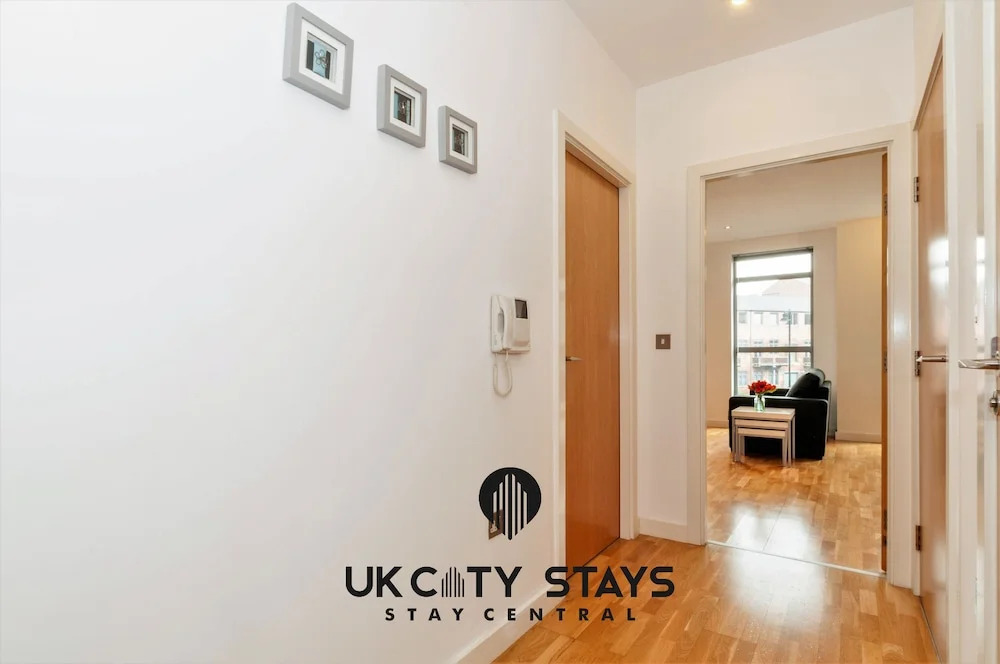Wharf Apartments