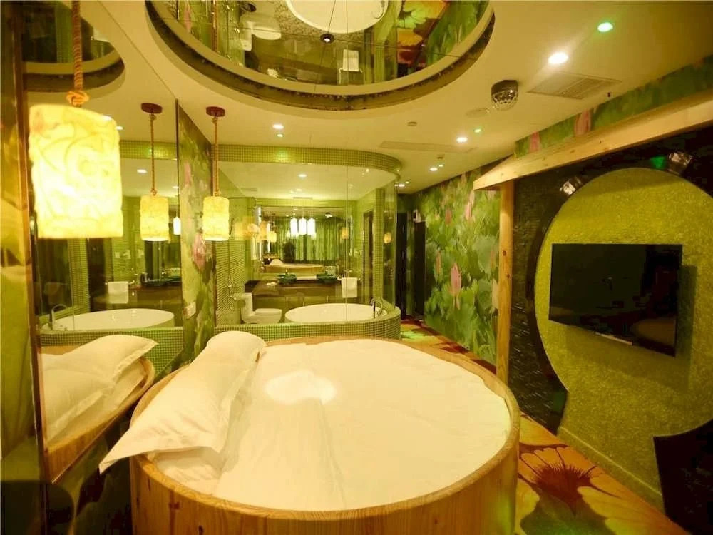 Hangzhou Aichao Hotel