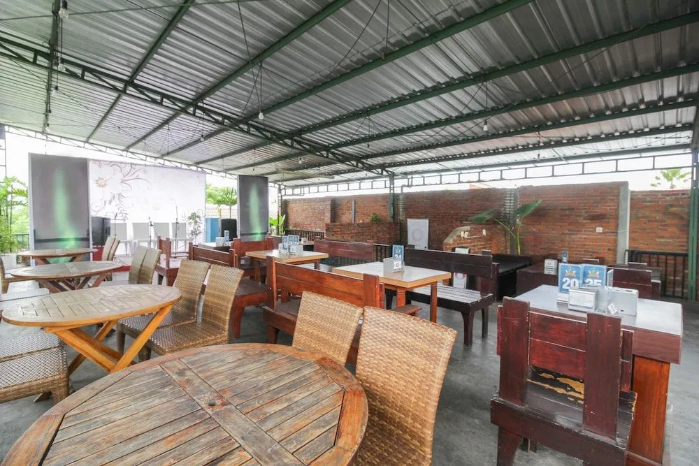 Airy Syariah Stasiun Malang Gajah Mada 17