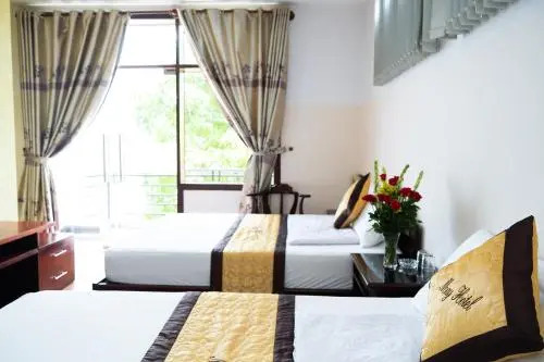May Hotel