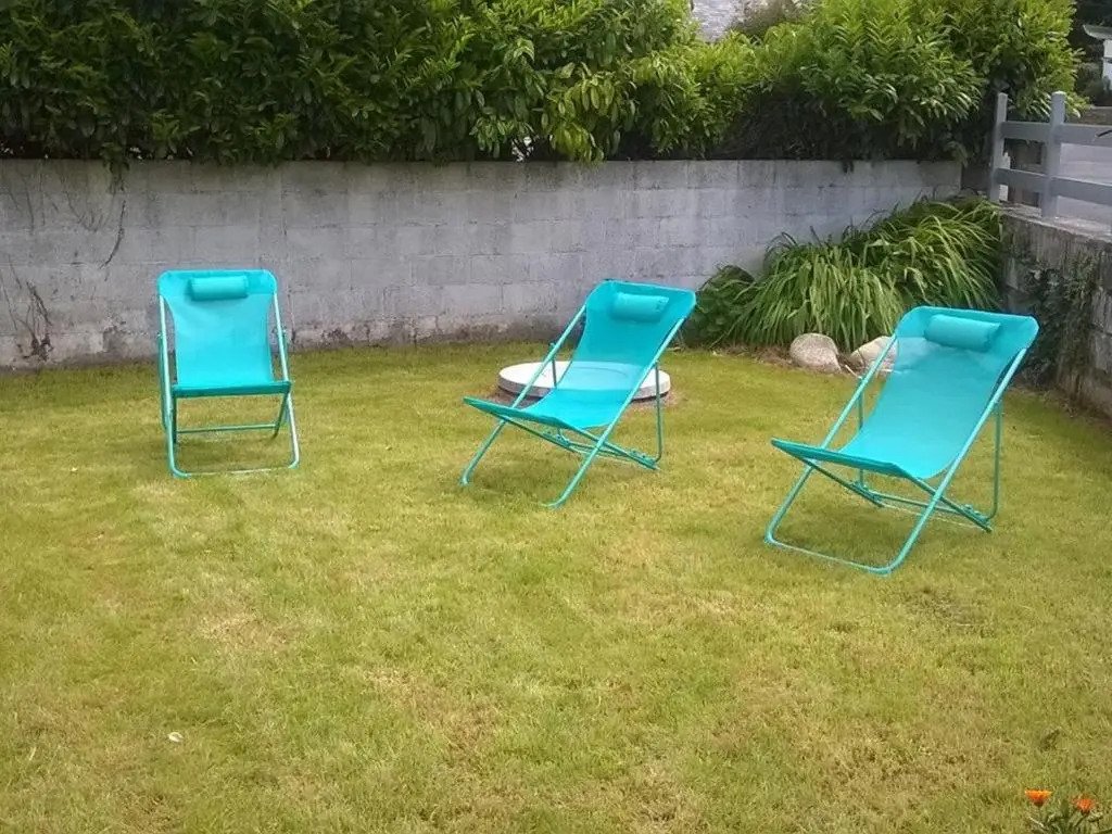 Maison à Perros-Guirec avec jardin, cour, cheminée, WIFI et proche du port de Ploumanach - FR-1-368-62