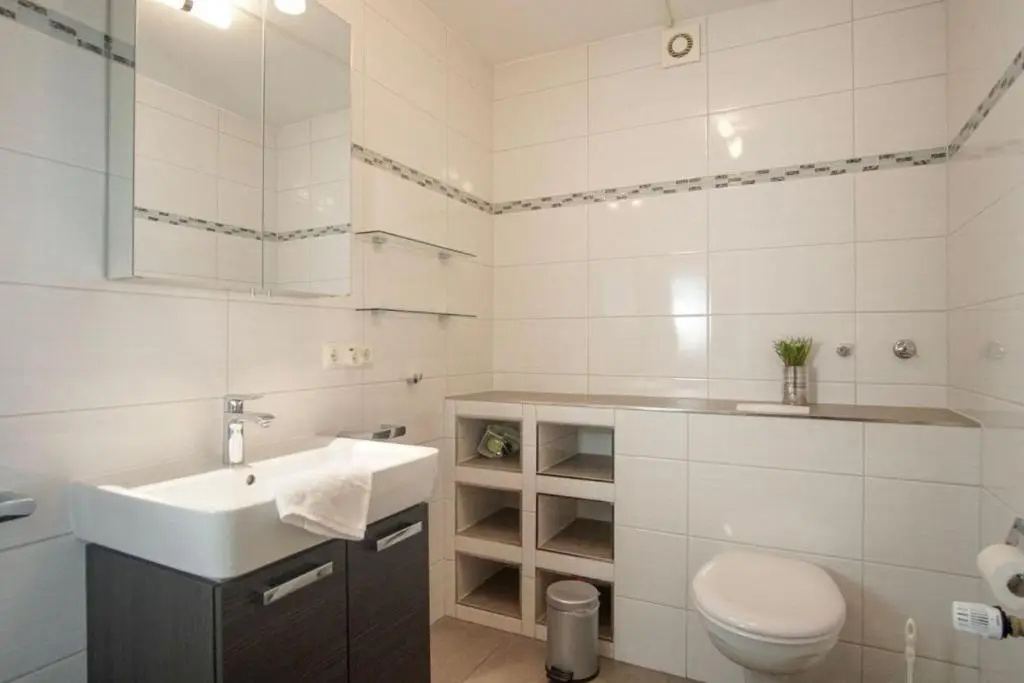 Strandhotel-Heiligenhafen-Wohnung-323-Blaue-Welle-Typ-II