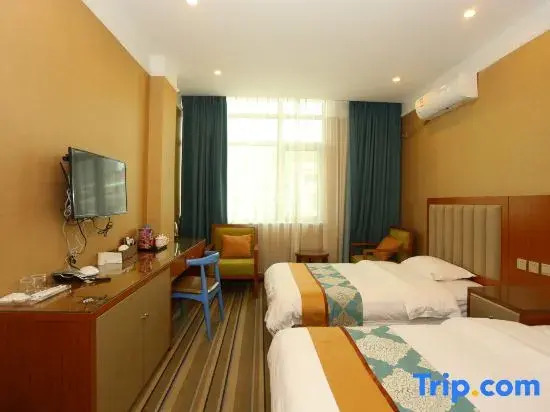 Langzhong Nanlu Business Hotel