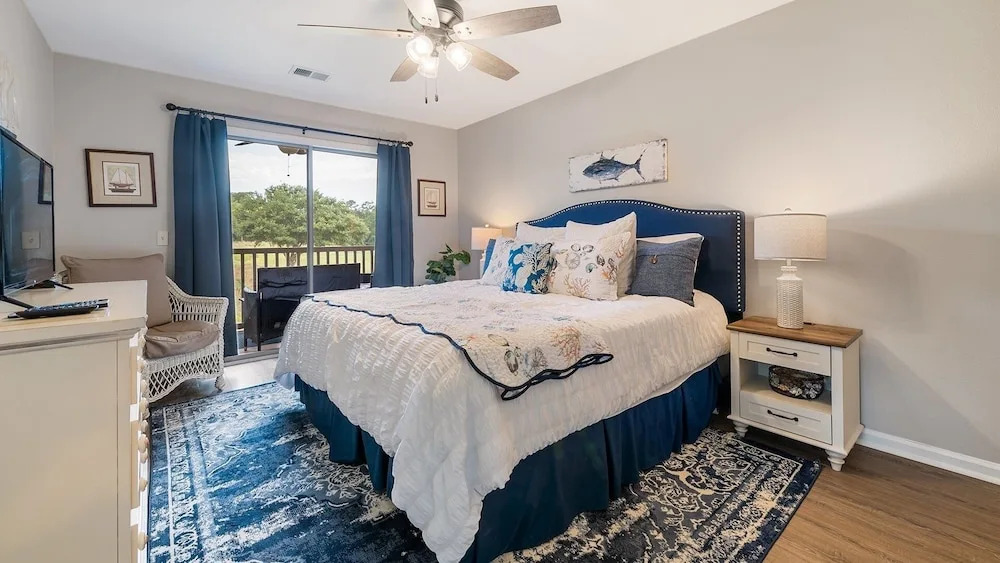 Anchors Away Ii In This Spacious And Beautiful Condo Overlooking Pond And 4th Hole 2 Bedroom Condo by Peace Vacations