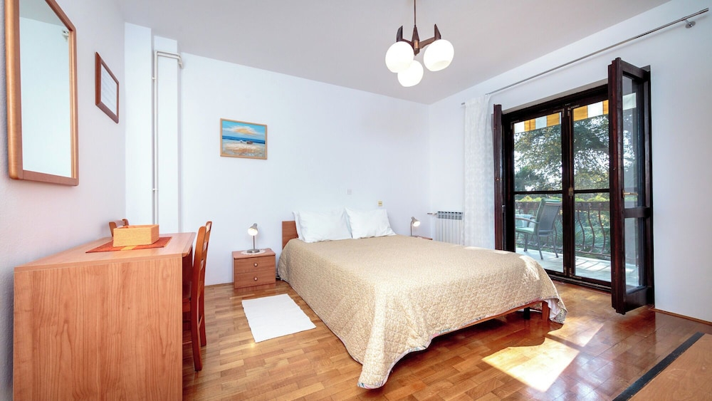Apartments Zdenka
