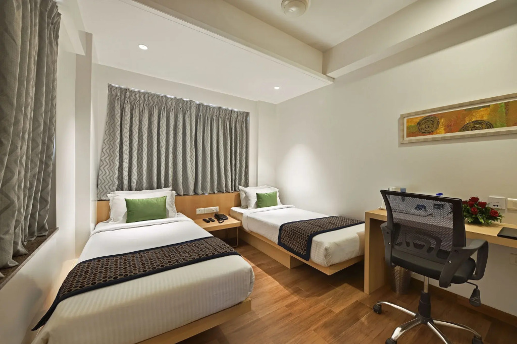 Hotel Leafio Marigold Marol
