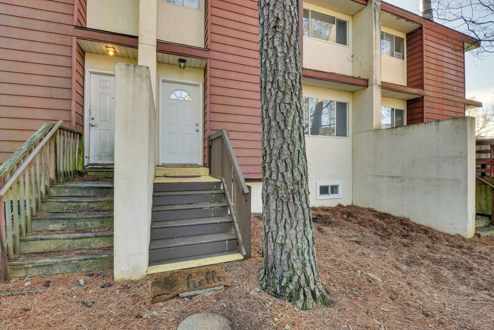 Tiger Town Getaway: 2 Mi to Downtown & Campus!