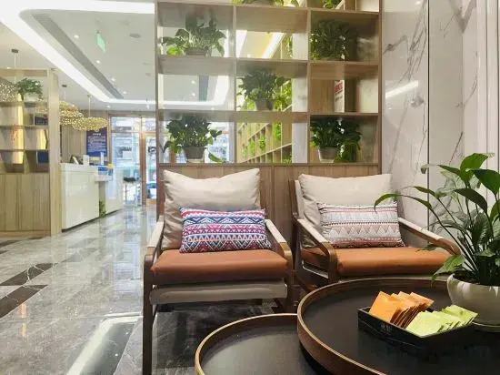TRUE GO Hotel X (Beijing Chaoyang High-Speed Railway Station  Yaojiayuan Subway Station)