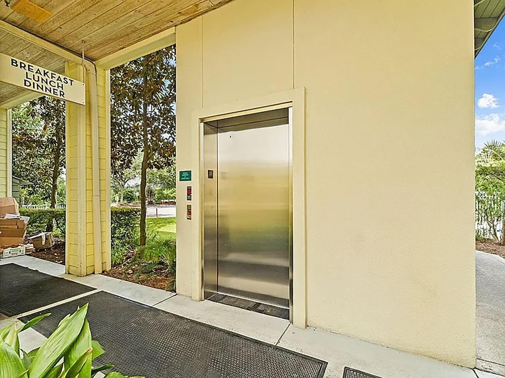 Grand Isle Condo 306