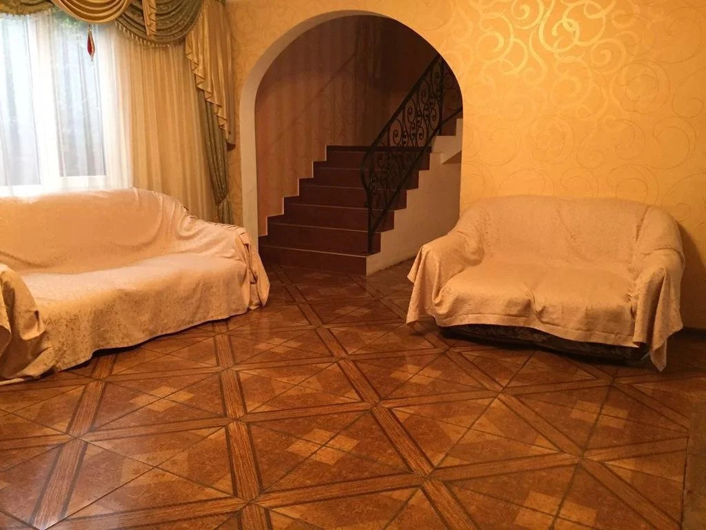 Home Troitskaya