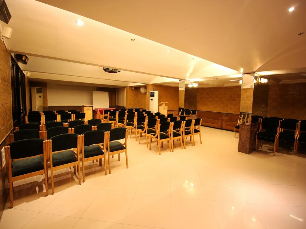 Capital O 1338 Hotel Harmony